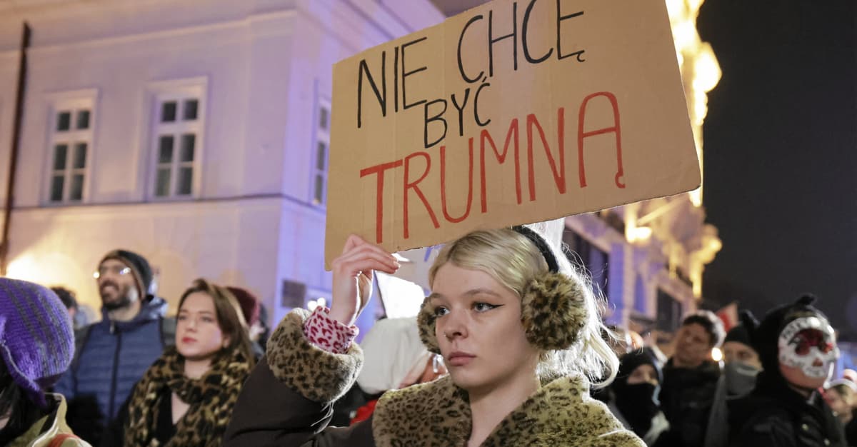 Specjalistka psychiatrii: Od 5 lat obserwujemy w Polsce eksperyment na ludziach