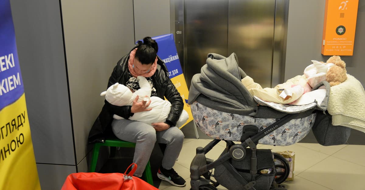 O czym myśli uchodźczyni, której Polska chce odebrać 800+ na trójkę dzieci? Rozmowa z Ołeną