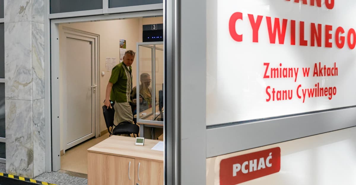 „Czy pójdziemy do więzienia?”. Tak wygląda szkolenie dla urzędników z odmawiania transkrypcji