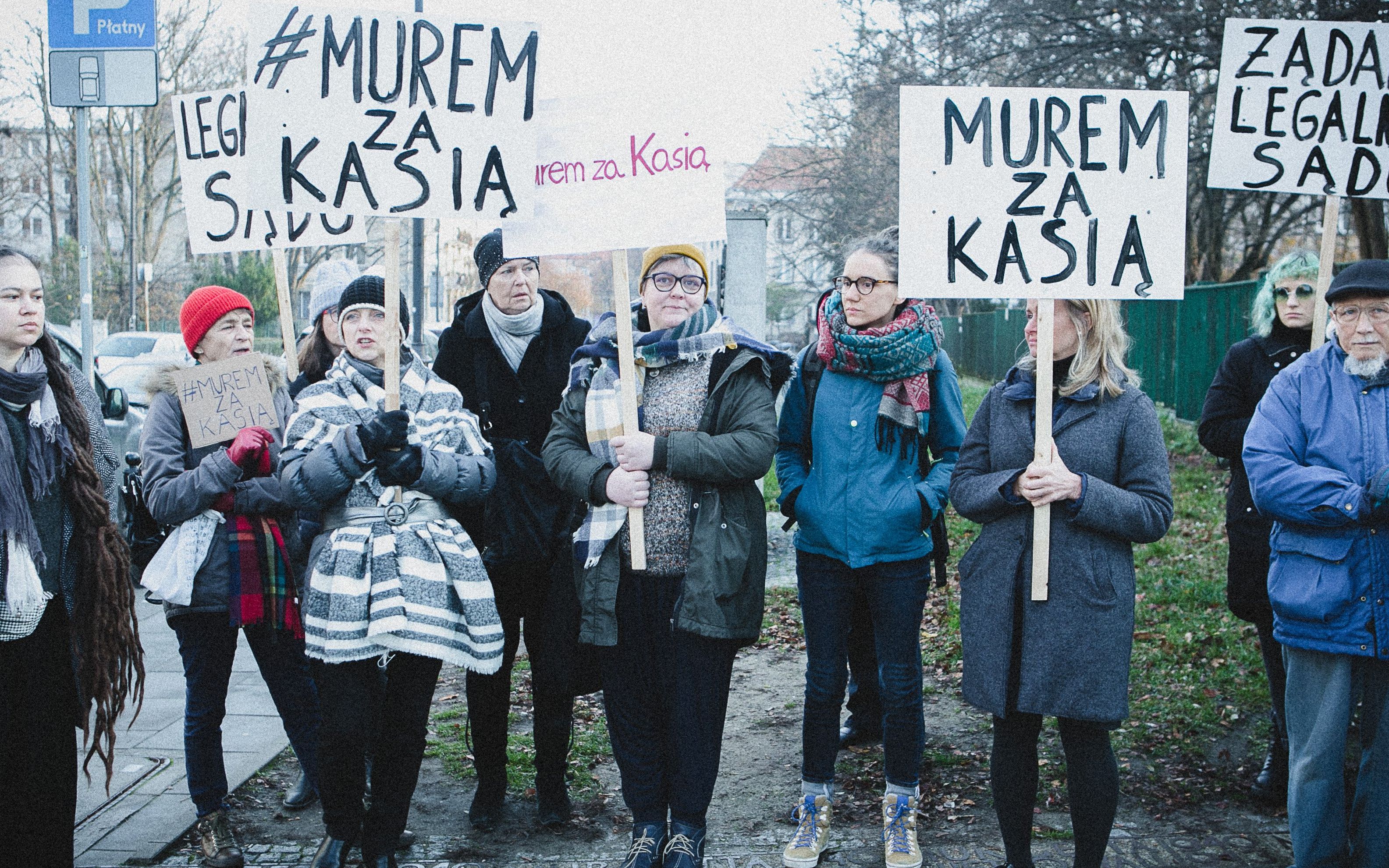 Grafika do artykułu Będzie wniosek o wyłączenie sędziów neo-KRS ze sprawy Katarzyny gwałconej przez księdza pedofila