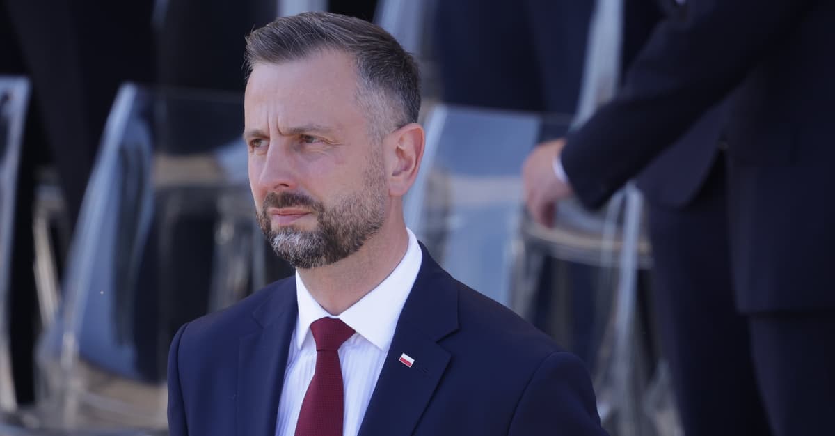 Najbardziej tajemnicza rozmowa roku. Co wiemy na temat rozmowy Trumpa z Ludowym