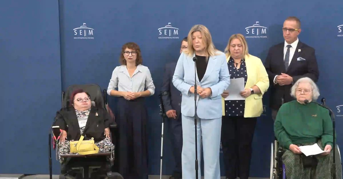 Asystencja osobista. Posłowie koalicji mogą ominąć rząd