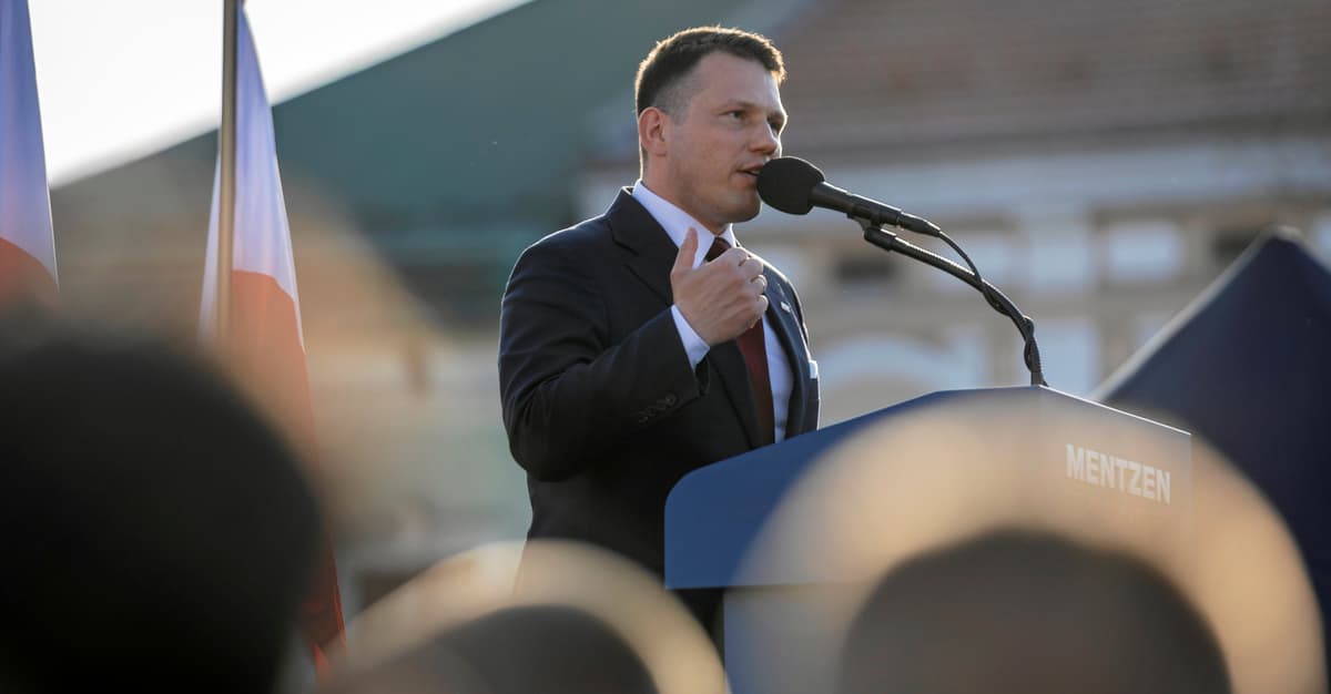 Rzeczpospolita: Partii Sławomira Mentzena grozi delegalizacja