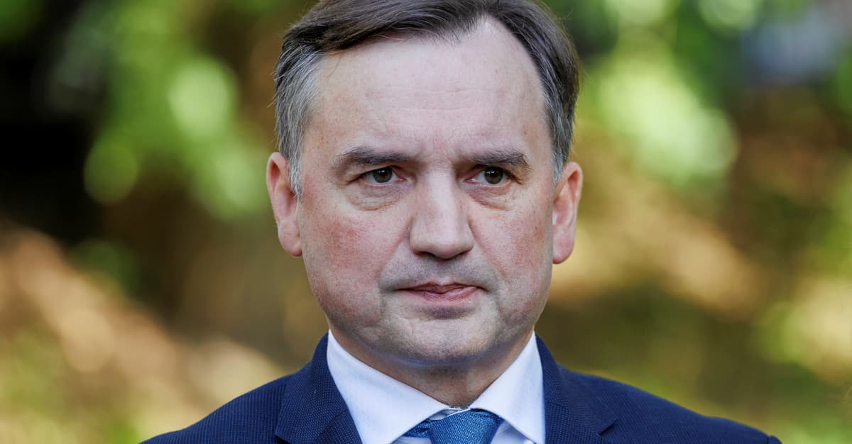 Reuters: Wiceszef amerykańskiej dyplomacji pomógł Ziobrze dostać się do USA