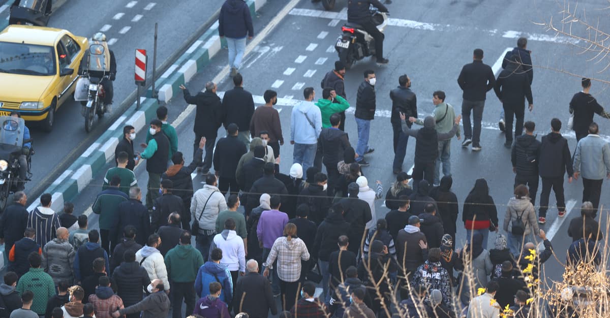Protests in Iran. The country is boiling, Trump suggests the US may get involved
