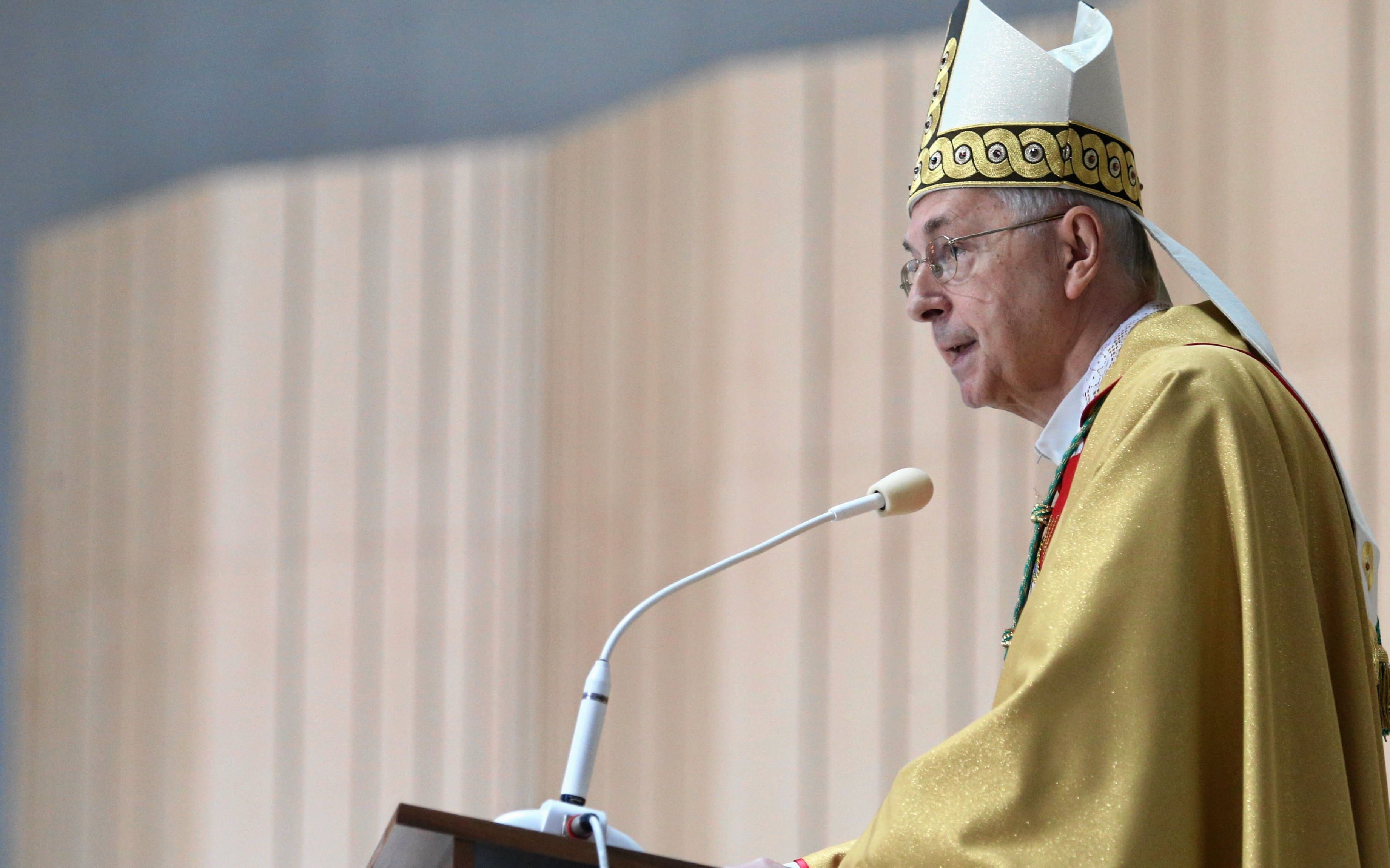 11.11.2018  Warszawa , Swiatynia Opatrznosci Bozej . Nz przewodniczacy Konferencji Episkopatu Polski abp Stanislaw Gadecki . Uroczysta Msza Swieta z okazji setnej rocznicy odzyskania niepodleglosci . 
Fot . Kuba Atys / Agencja Gazeta

Poland ' s Independence Day in Warsaw , Poland , Sunday , Nov . 11 , 2018
