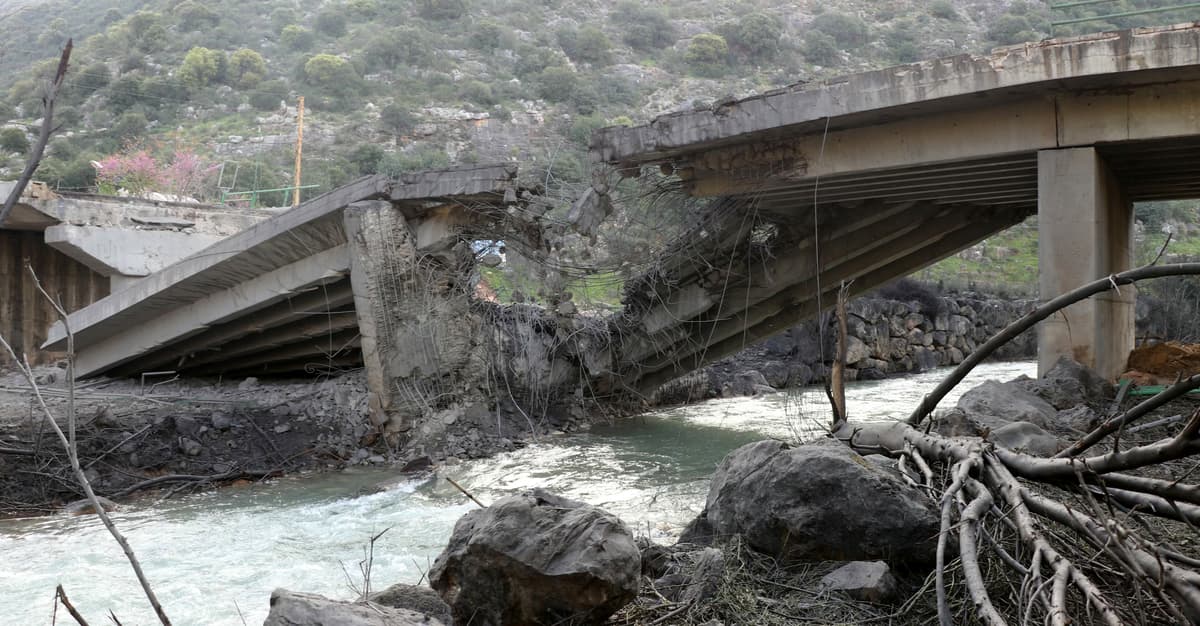 Izraelski minister obrony: zamierzamy przejąć kontrolę nad południowym Libanem