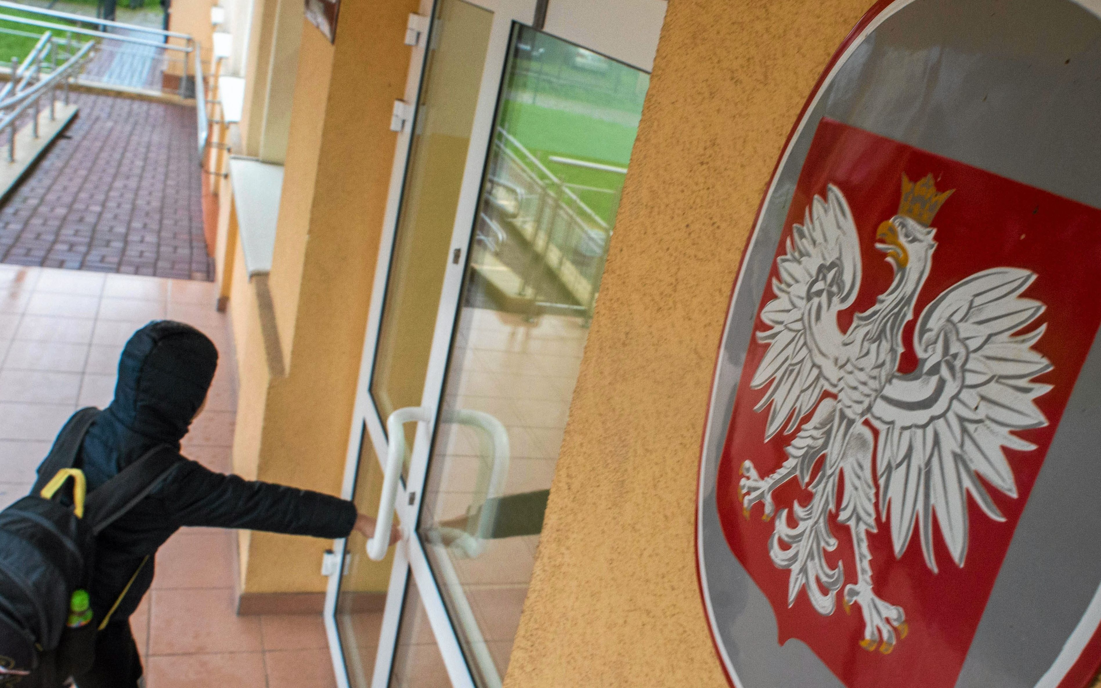 22.09.2017 Bydgoszcz , Szkola Podstawowa nr 10 na ulicy Slaskiej w ktorej uczniowie musza przechodzic do innego budynku .
Fot. Lukasz Antczak / Agencja Gazeta