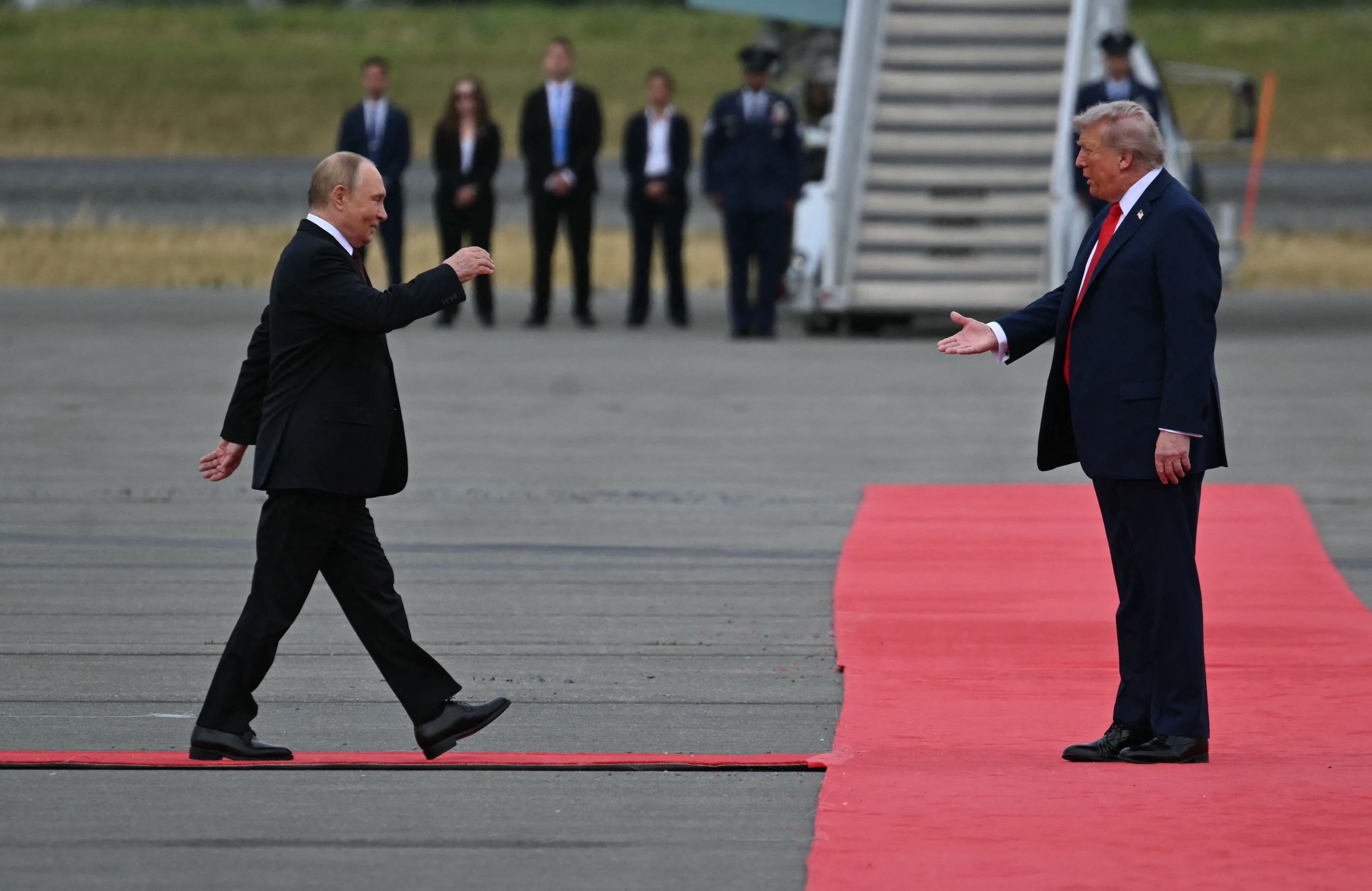 US-UKRAINE-RUSSIA-CONFLICT-SUMMIT-TRUMP-PUTIN