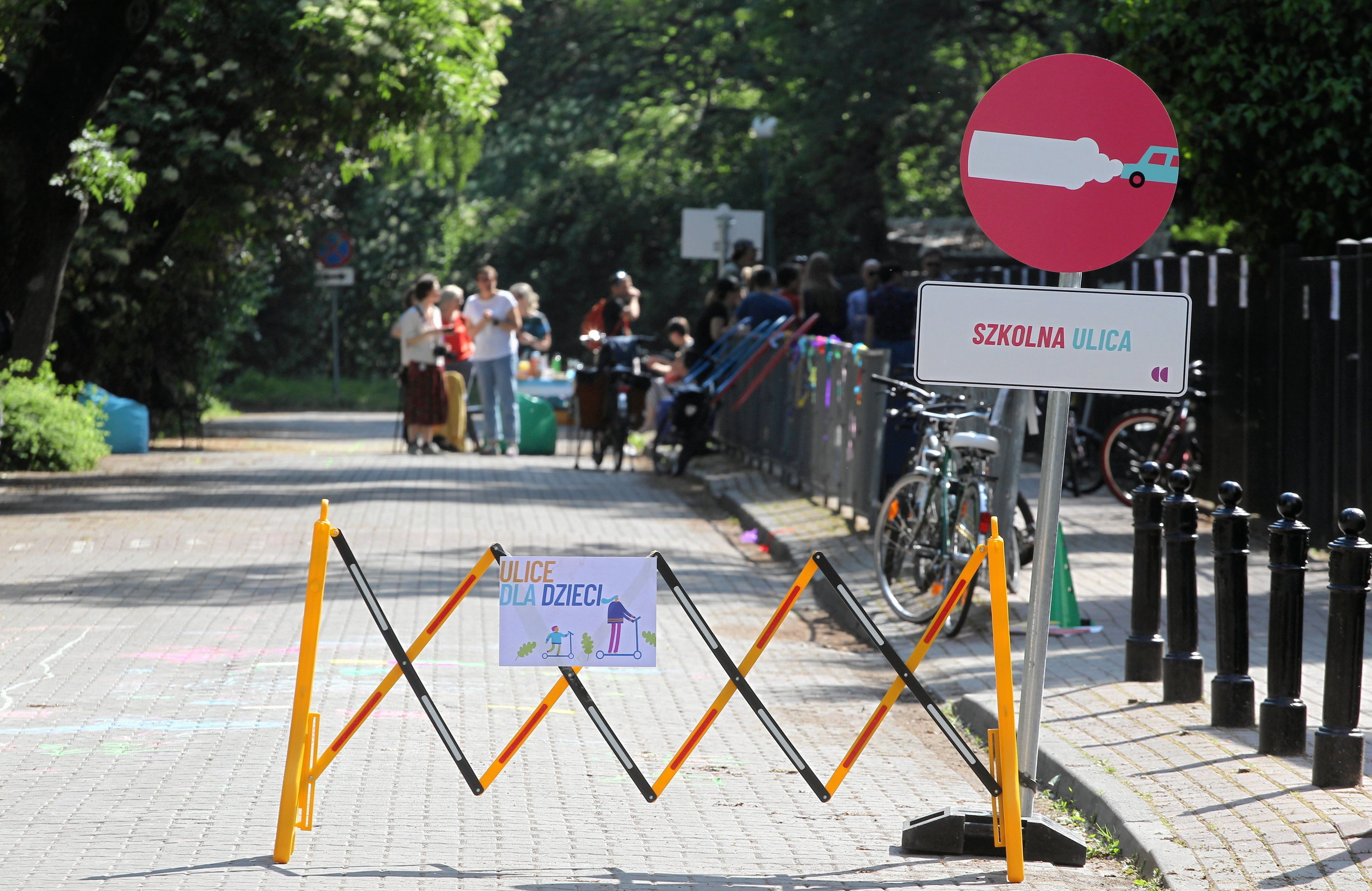 Dyskusja dot. projektu szkolnych ulic w Warszawie