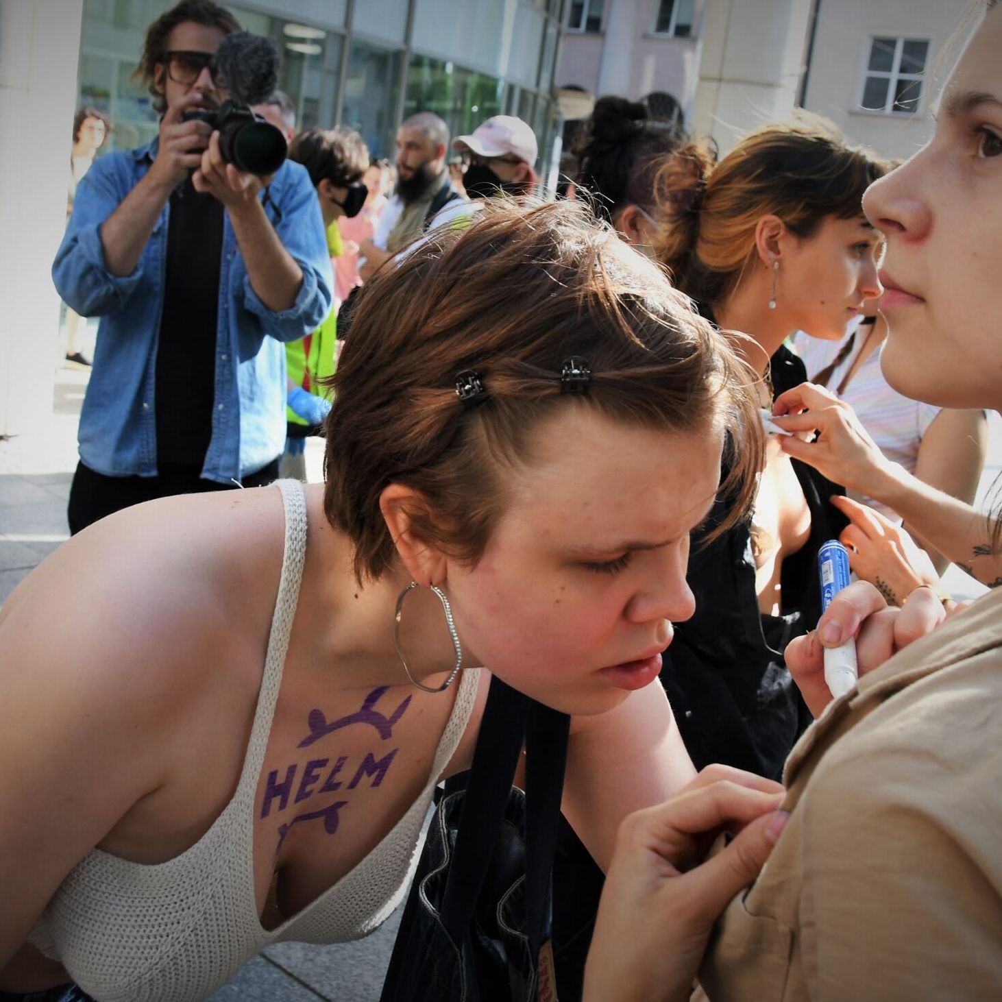 Warszawa, 10.06.2021. Dekolt dla białorusi - protest