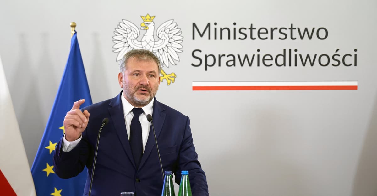 Atak prawicy na Żurka. Metodą na Rubcowa, chcą przykryć 26 zarzutów dla Ziobry