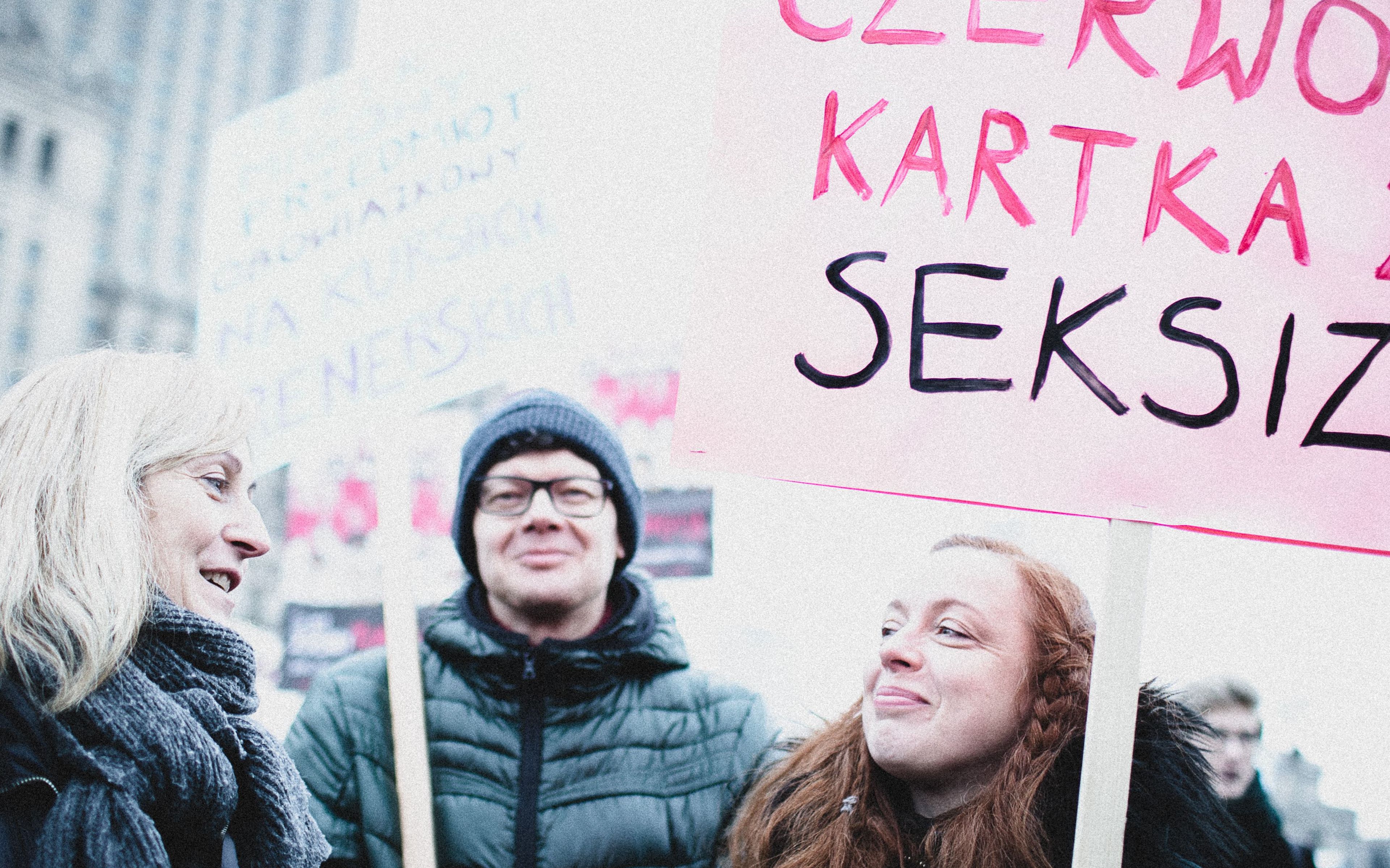 Grafika do artykułu "Nic nie poradzę, sprzątnę ci władzę". 20. warszawska Manifa przeszła ulicami [HASŁA i ZDJĘCIA]