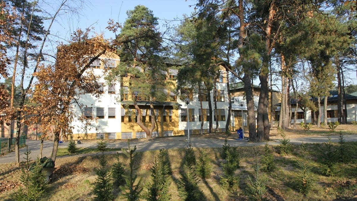 Opus Dei - obiekt w Jozefowie. 2011 11 09. Fot.Tadeusz Pozniak