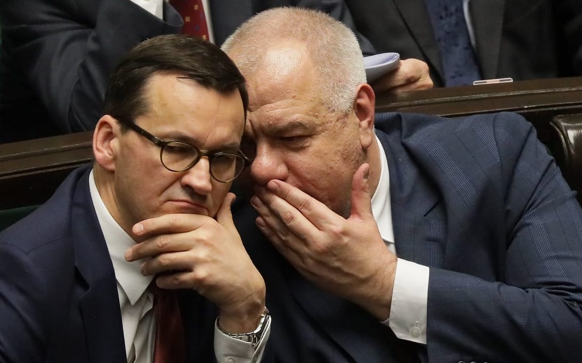 13.11.2019  Warszawa , ulica Wiejska . Sejm . Od lewej: Mateusz Morawiecki , Jacek Sasin podczas drugiego dnia pierwszego posiedzenia Sejmu X Kadencji .
Fot. Slawomir Kaminski / Agencja Gazeta