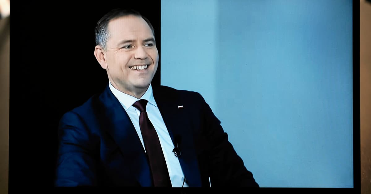Nawrocki miał brać udział w słynnej kibolskiej ustawce – pisze Wirtualna Polska