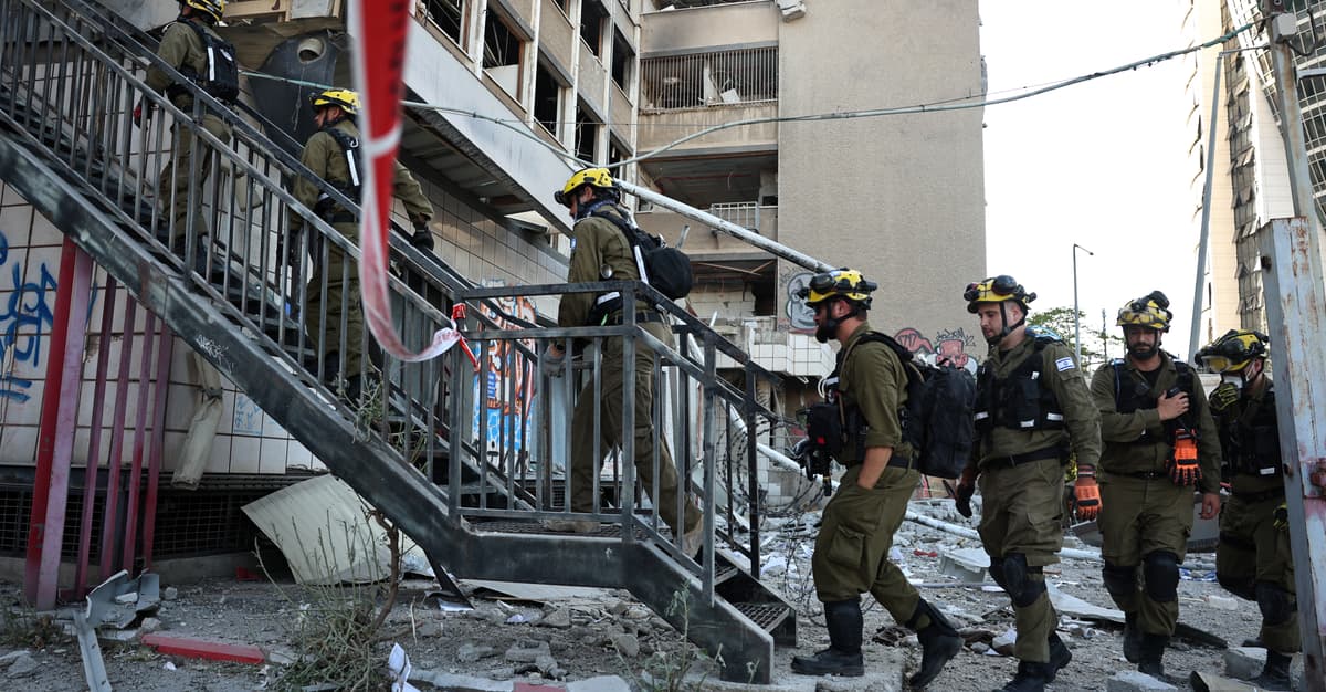 Wojna Izraela z Iranem: Trwa wymiana ciosów. Świat czeka na decyzję Trumpa