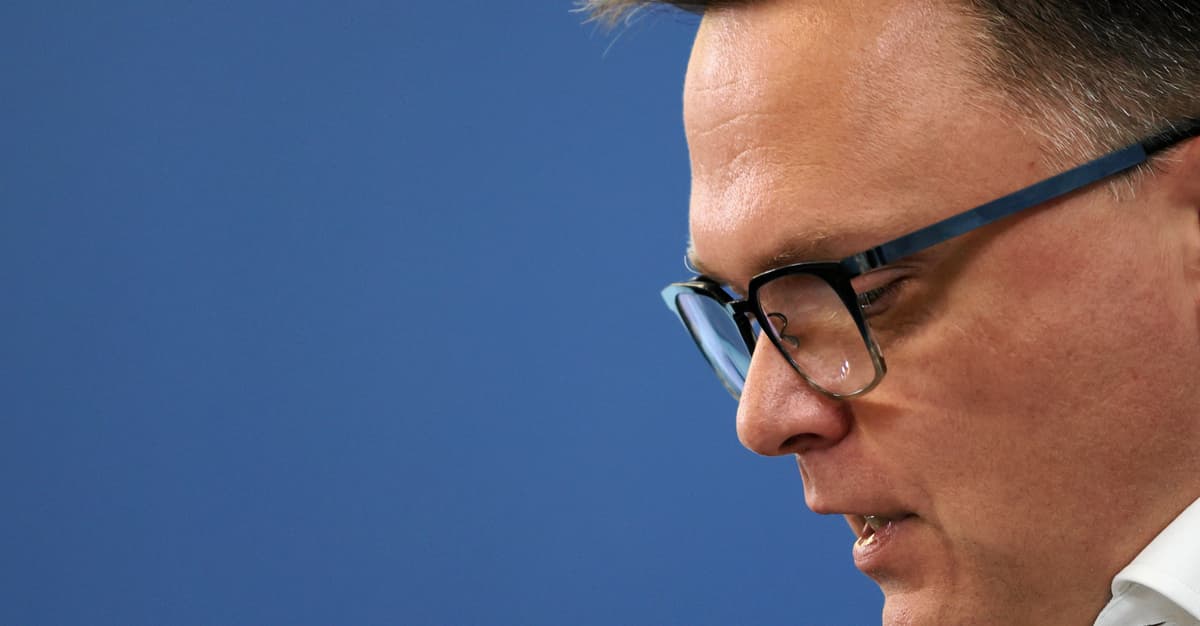 Sprawa Hołowni: między naiwnością a normalnością. Czy Judasz pod osłoną nocy poszedł zdradzić Pana?