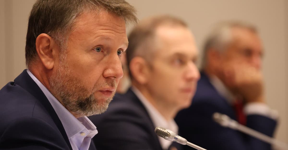 Kierwiński chce wyjaśnień od Żurka. Chodzi o policjantów