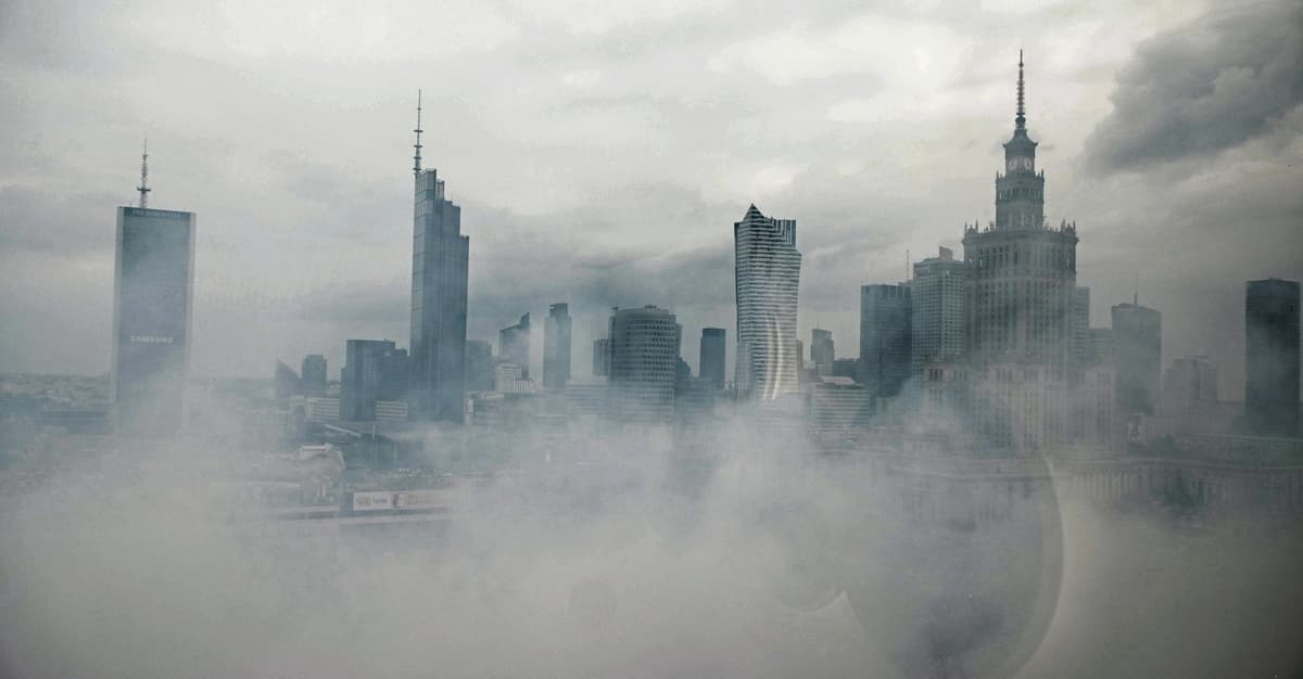 NA ŻYWO: Wybiła godzina „W”, więc ruszył Marsz Bąkiewicza [WPIS AKTUALIZOWANY]