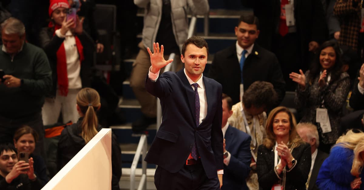 Charlie Kirk zastrzelony na wiecu w Utah