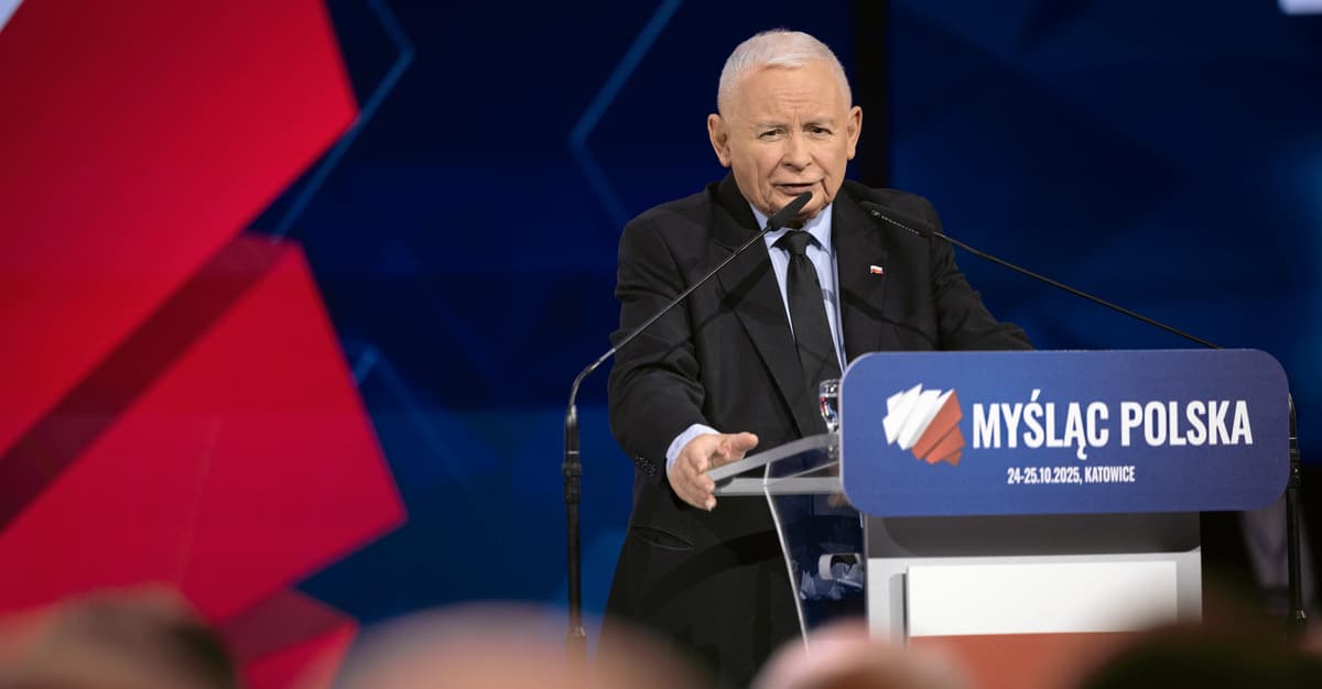Kaczyński na kongresie PiS kpi z konwencji KO: „Oni są komiczni”