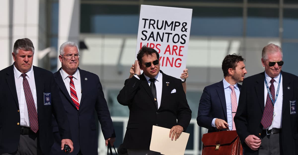 „Życzę udanego życia”. Trump ułaskawił skompromitowanego kongresmena