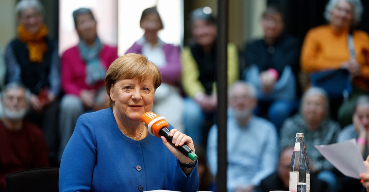Angela Merkel w wywiadzie: kraje bałtyckie i Polska nie chciały rozmowy z Putinem