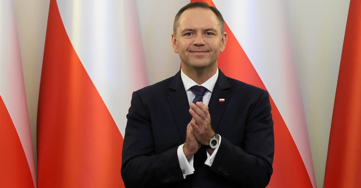 Wojna o sądy. Prezydent Nawrocki zapowiada, iż nie podpisze ustawy Żurka