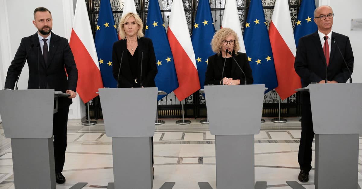 Już nie związki, a „ustawa o statusie osoby najbliższej w związku i umowie o wspólnym pożyciu”