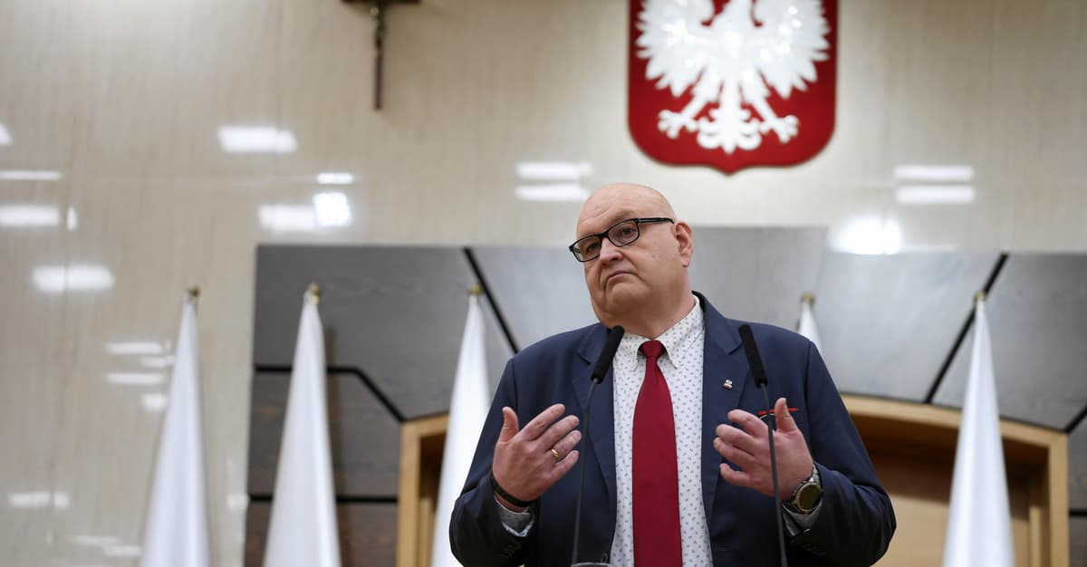 This is not Hołownia's assassination. It's about Święczkowski's assassination