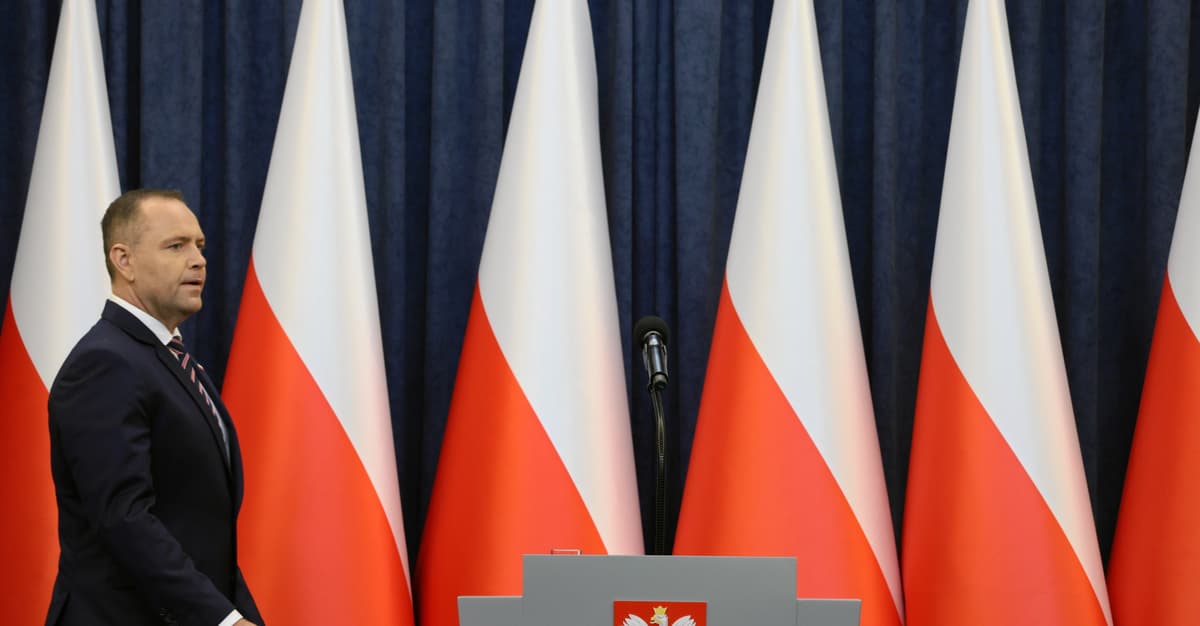 Prezydent wybrał interes Amerykanów, nie Polaków. Jak chronić obywateli mimo weta Nawrockiego?