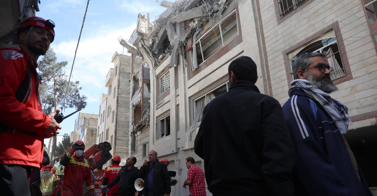 Dyplomatyczne podchody i niemożliwe do pogodzenia stanowiska. Wojna w Iranie się nie zatrzymuje