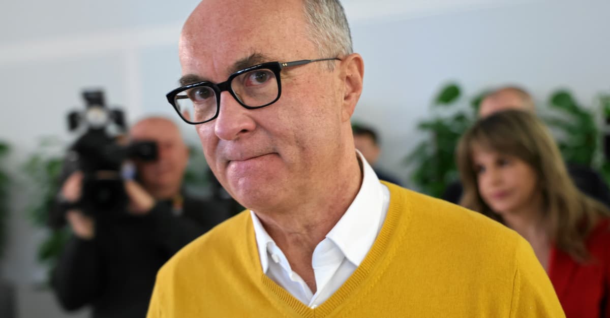 Rząd wciska pauzę w procedowaniu ustawy o statusie osoby najbliższej?