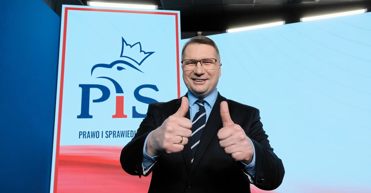 Czarnek demontuje swoją fotowoltaikę i snuje plany węglowej potęgi. To koniec OZE-sroze?