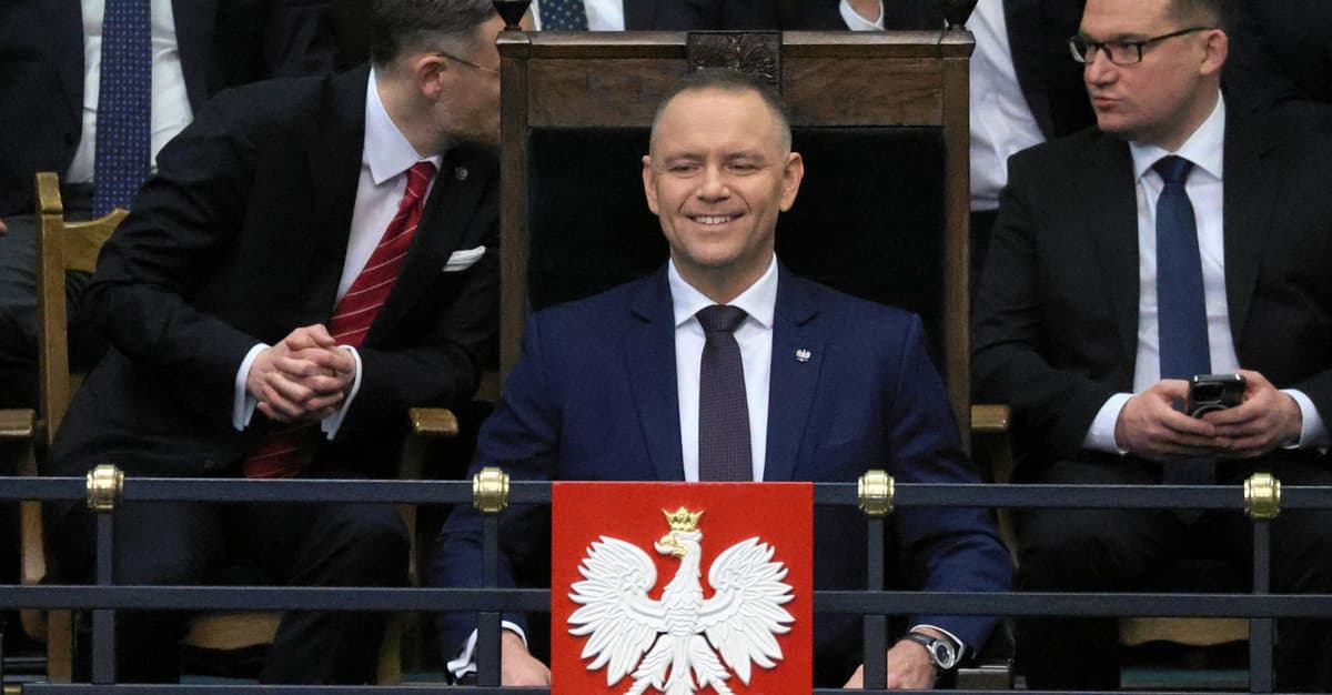 Nawrocki powoła radę ds. zmiany Konstytucji