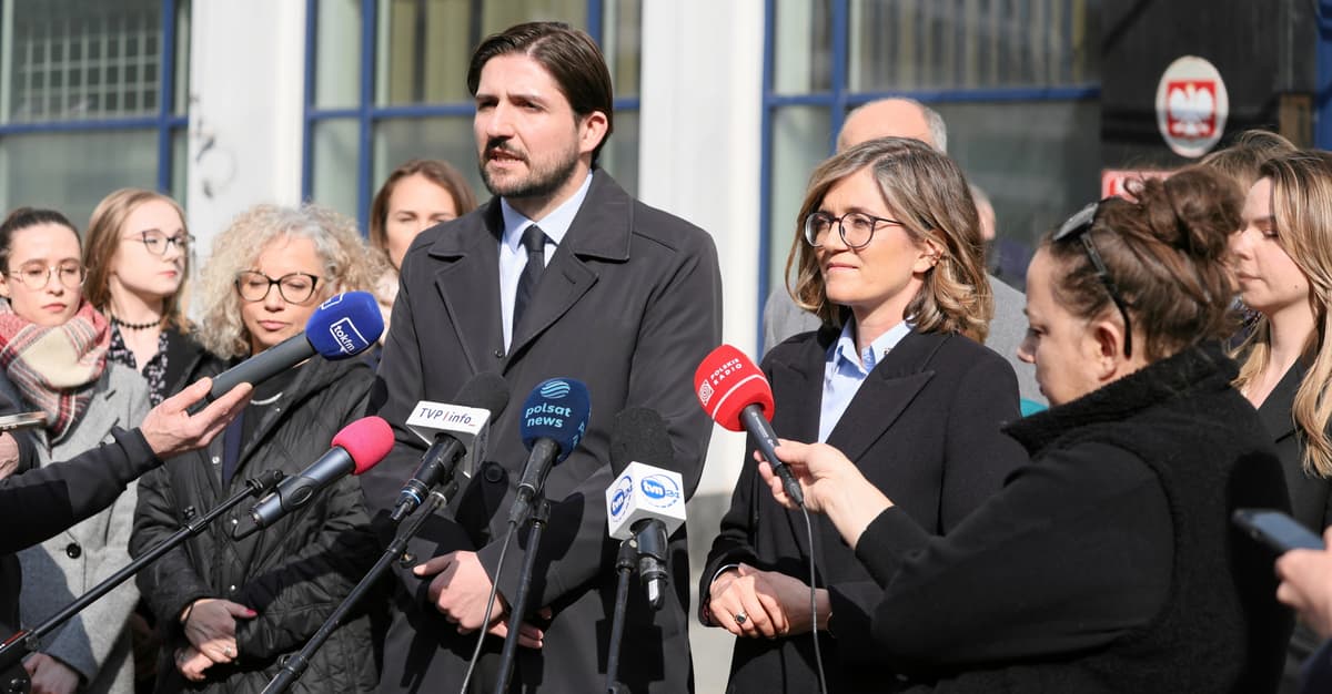 Policjant użył gazu wobec posłanki Biejat. Po 5 latach ruszył proces