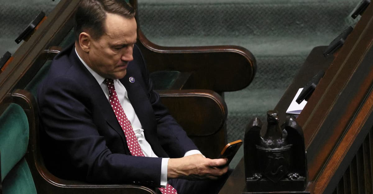 Dziwna tolerancja wobec ambasadora USA. A może szefowi MSZ popsuła się apka X? [WIDZĘ TO TAK]