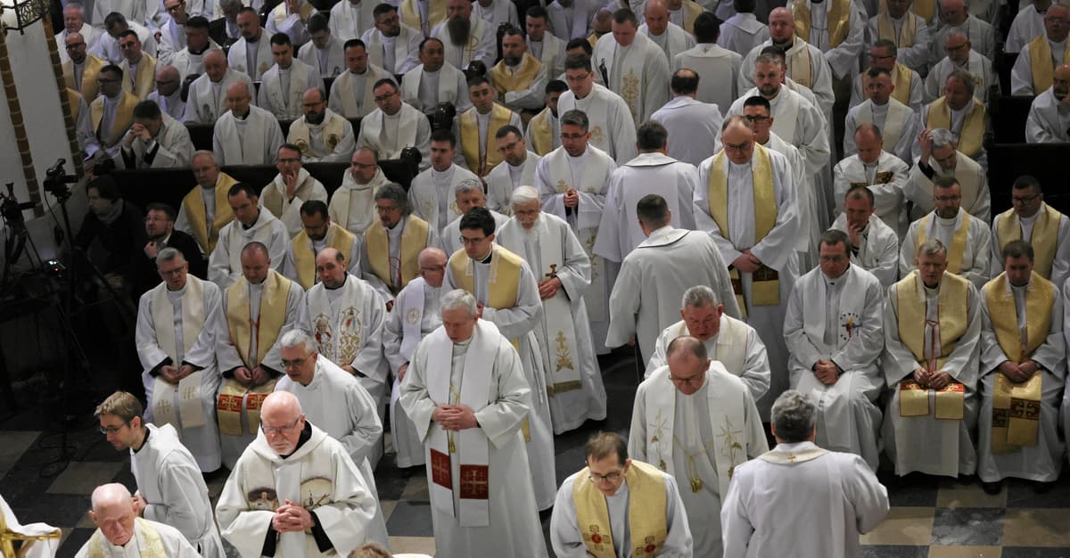 Kościół w Polsce. Teologiczny antyjudaizm z wyraźnymi cechami antysemityzmu [OBIREK]