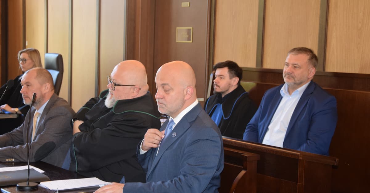 Starcie Żurka z Piebiakiem ws. afery hejterskiej. To pierwsze takie zeznania