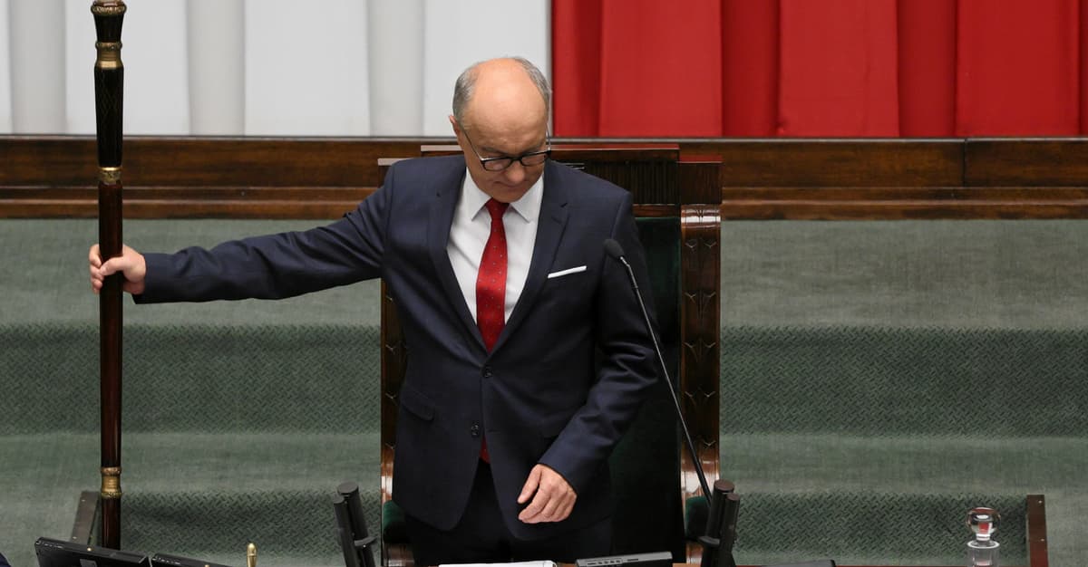 Sejm. Prawica o antycywilizacyjnym zamachu na małżeństwo. Rząd o bezpieczeństwie obywateli