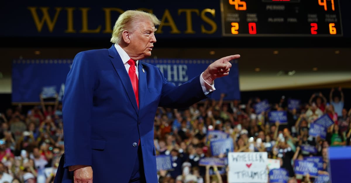 Premier Kanady: zostaliśmy zaatakowani. Trump: to klaun