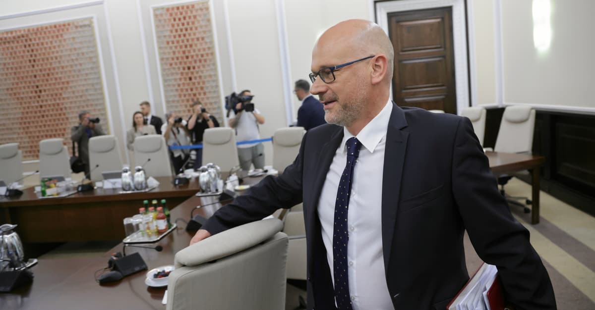 Ustalenia OKO.press: corocznej waloryzacji progu ubóstwa nie będzie. Rząd oszczędza na biednych