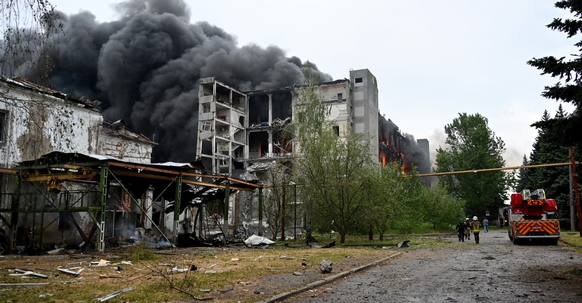 Potężny rosyjski atak powietrzny na Ukrainę, prawie 500 dronów. Zaatakowane 13 obwodów