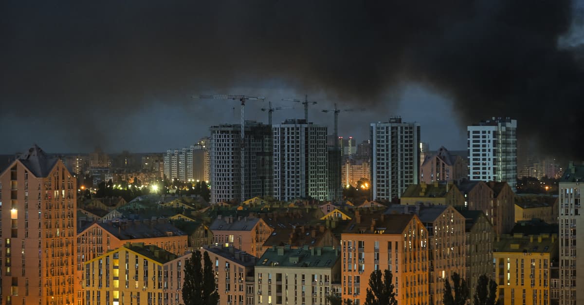Rosja znowu uderza rakietami w Kijów