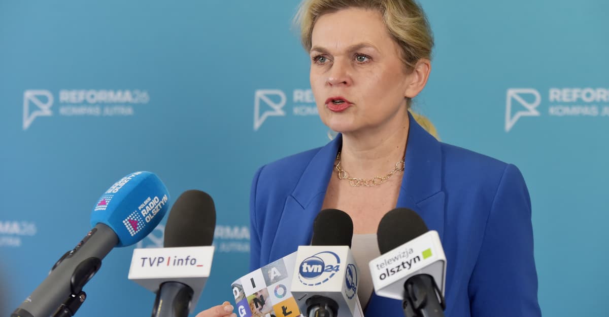 Zakaz używania telefonów w szkołach już od 1 września