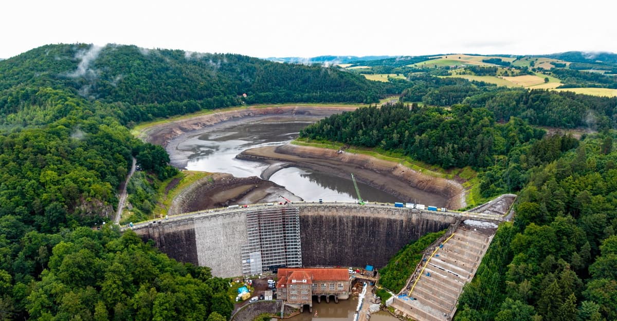 Tauron odpowiada na pytania o jezioro Pilchowickie