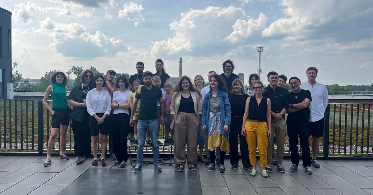 OKO.press kończy 9 lat. Możecie liczyć na to, iż pomożemy wam ogarnąć ten chaos