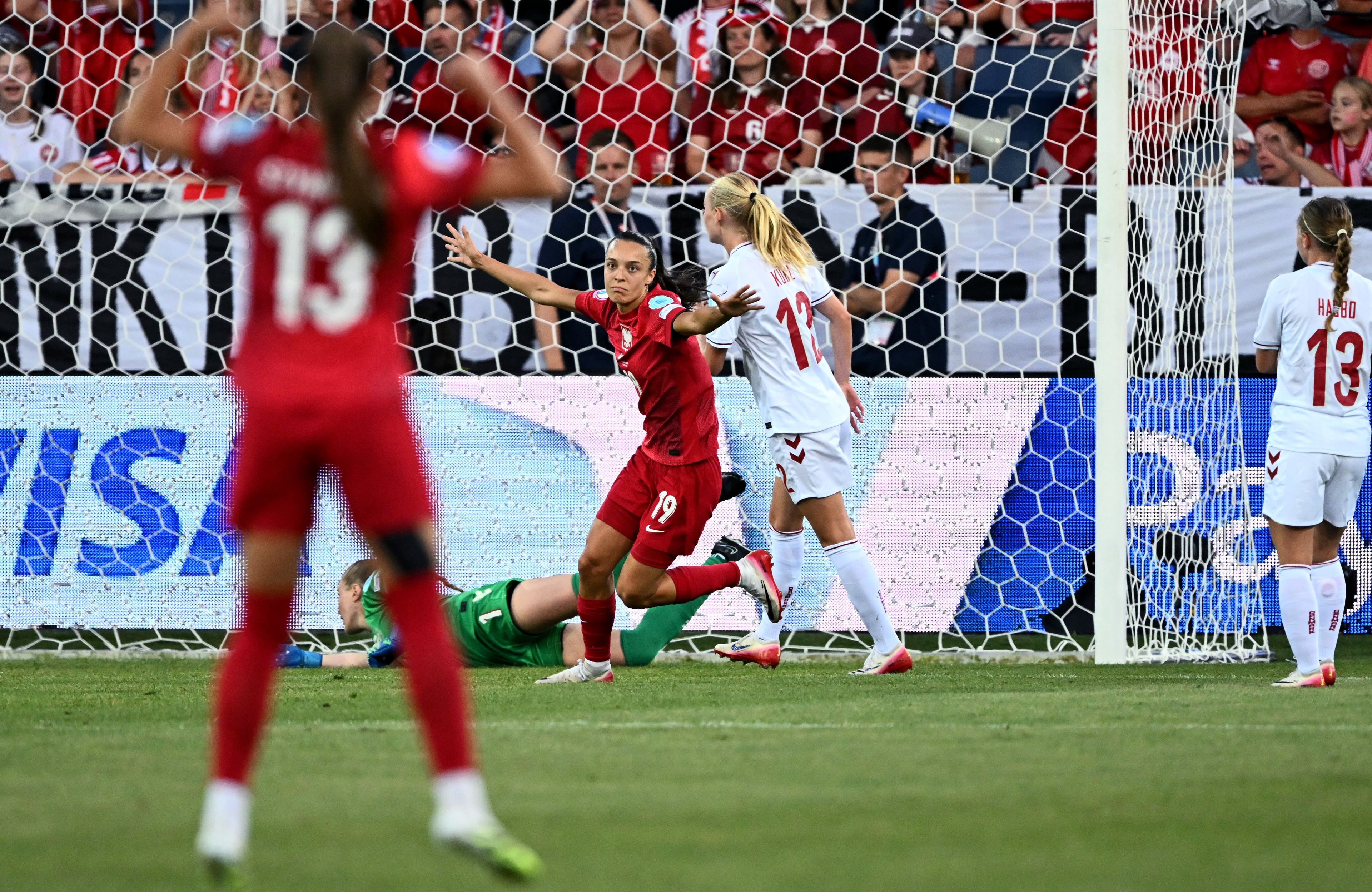 FBL-WOMEN-EURO-2025-MATCH22-POL-DEN