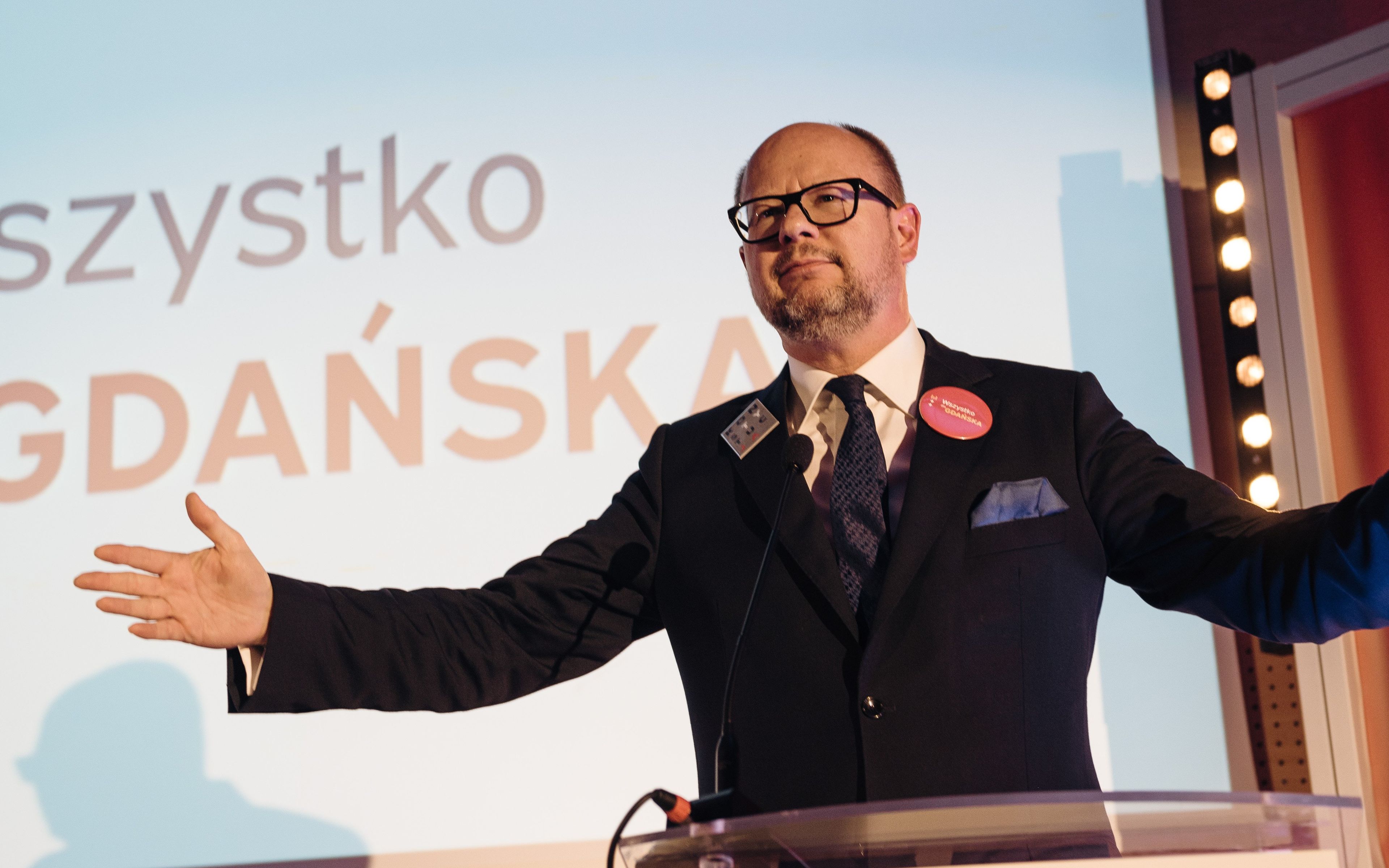 27.10.2018 Gdansk , ul . Zaglowa . Amber Expo . . Konwencja wyborcza obecnego prezydenta Gdanska - (C) Pawla Adamowicza przed II tura wyborow na stanowisko prezyenta miasta Gdanska .
Fot. Bartosz Banka / Agencja Gazeta